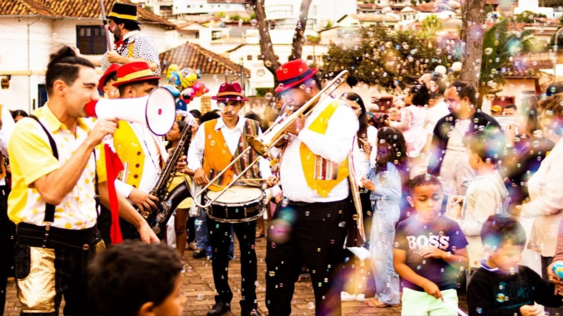 Espetáculo Bandaréu